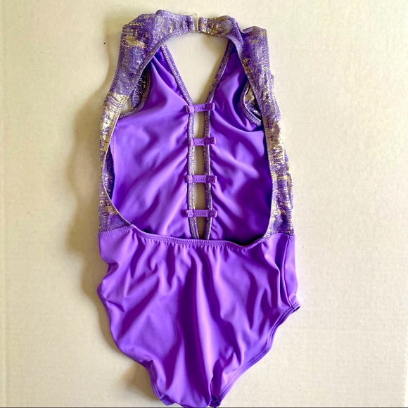 Competition Dance Leo/Costume - Picture 2 of 6